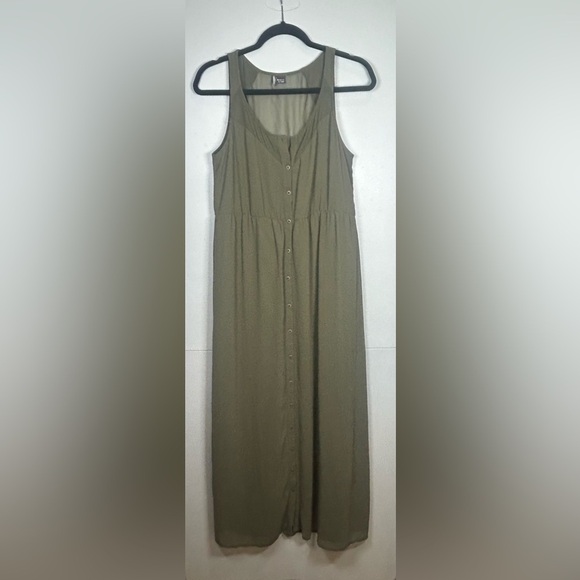 Sparkle and Fade Olive Green Sleeveless Maxi Dress. Fully Lined. Size Medium. - Picture 1 of 7